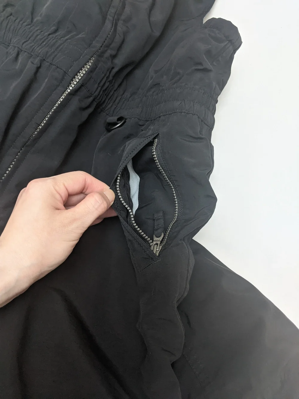 Like New Lands' End Unisex Black Insulated Squall Snow Bib Size 16